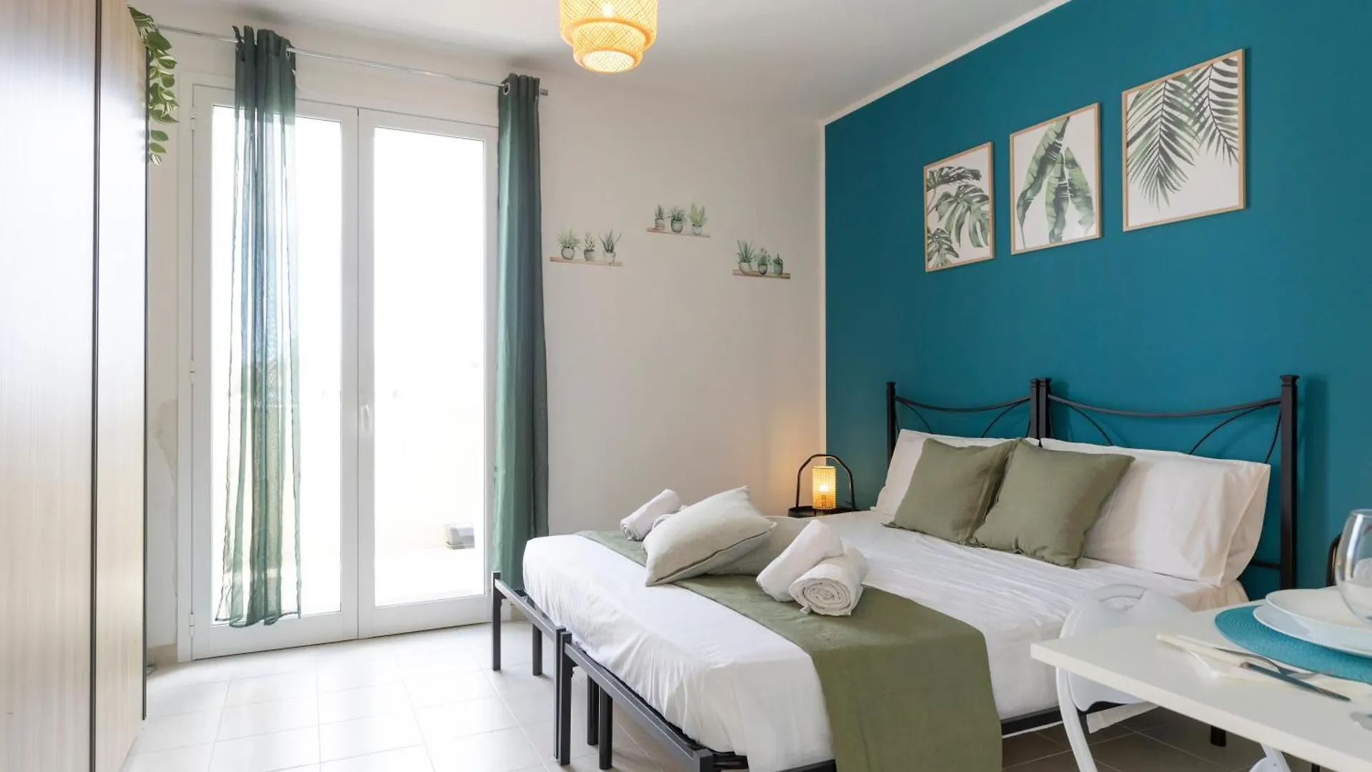 Bed & Breakfast Due Passi Dal Mare Tra Marina Di Ragusa-Punta Secca Villaggio Azzurro Italien